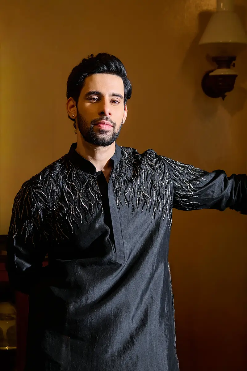 Abstract Noir Opulence