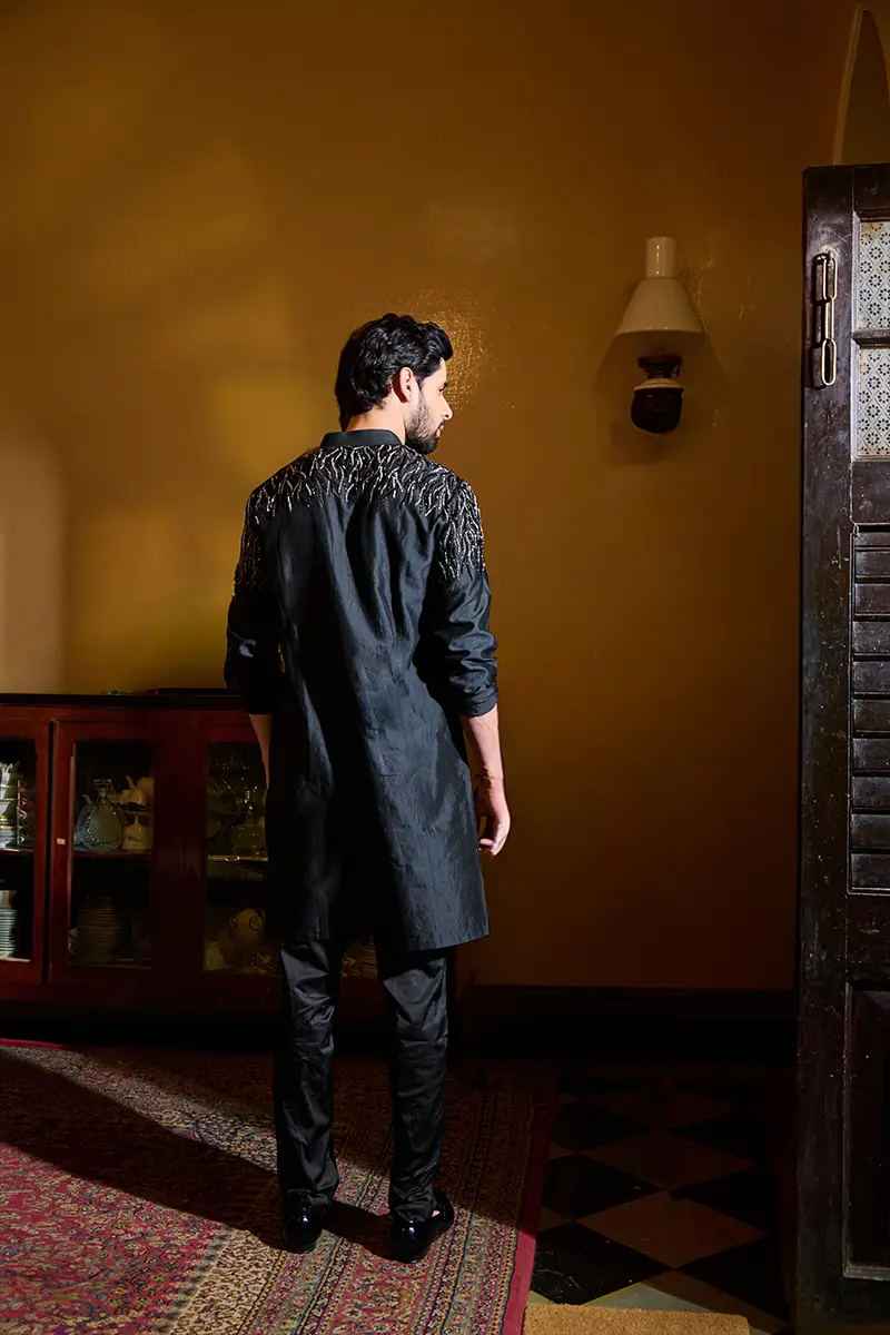 Abstract Noir Opulence